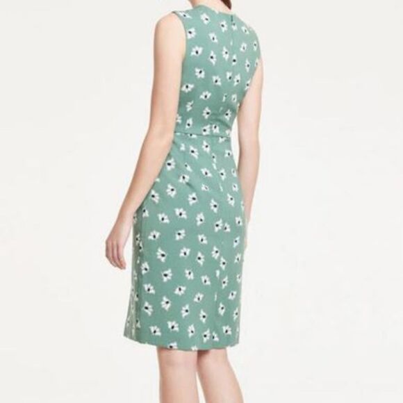 Ann Taylor Factory Floral Scoop Neck Sheath Dress - Picture 4 of 5